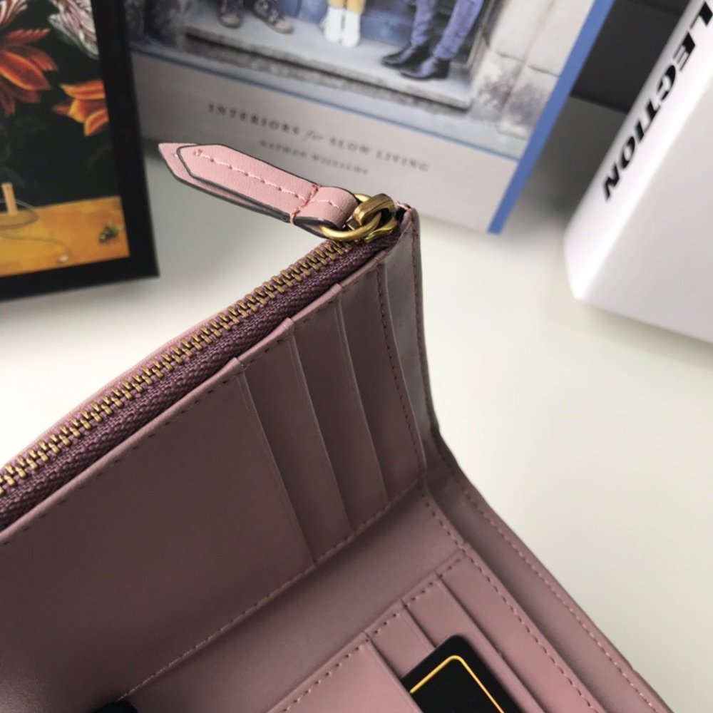 グッチ財布コピー 定番人気2021新品 GUCCI  グッチ財布0177
