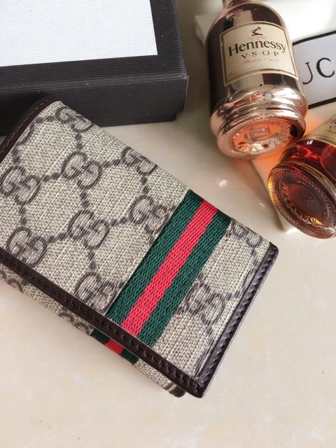 グッチ財布コピー 定番人気2021新品 GUCCI  グッチ財布0132