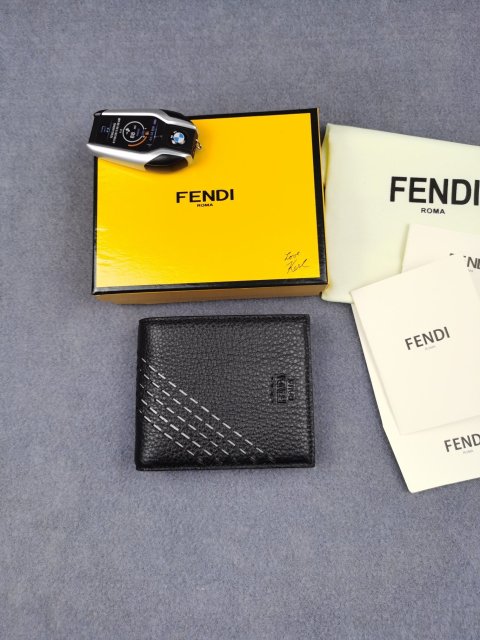 フェンディ財布コピー 2021新品注目度NO.1 FENDI フェンディ財布0042