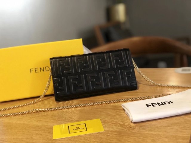 フェンディ財布コピー  大人気2021新品 FENDI フェンディ財布0062