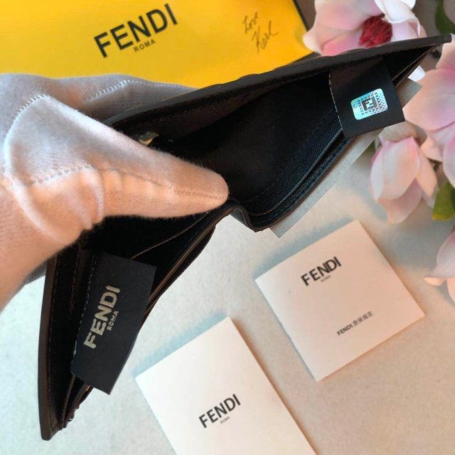 フェンディ財布コピー  大人気2021新品 FENDI フェンディ財布0070