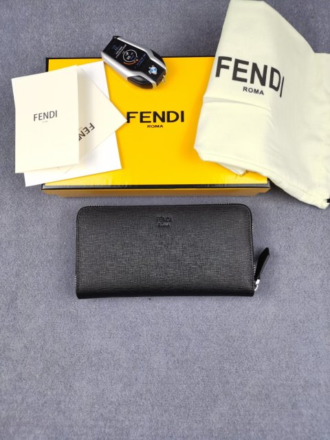 フェンディ財布コピー 2021新品注目度NO.1 FENDI フェンディ財布0037