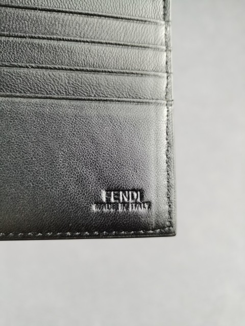 フェンディ財布コピー 2021新品注目度NO.1 FENDI フェンディ財布0048