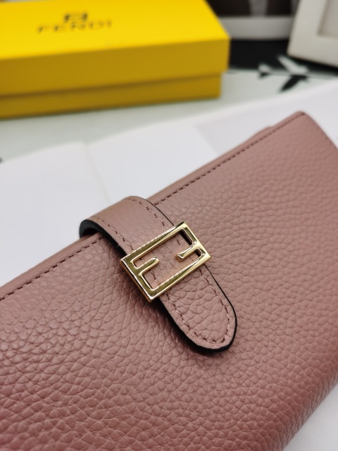 フェンディ財布コピー 2021新品注目度NO.1 FENDI  フェンディ財布0004