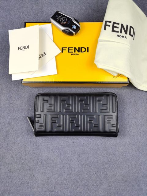 フェンディ財布コピー 2021新品注目度NO.1 FENDI フェンディ財布0035