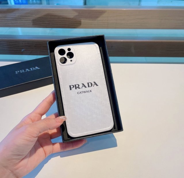 プラダiPhone ケース 全機種 販売 2021新品注目度NO.1  プラダiPhone 0004