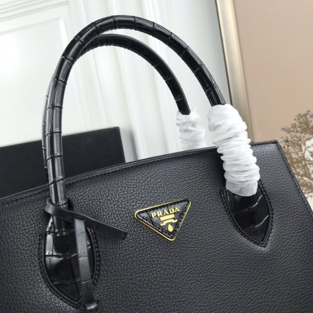 プラダバッグコピー 定番人気2021新品   PRADA  プラダバッグ00121