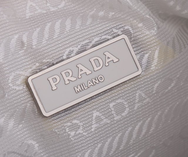 プラダバッグコピー 大人気2021新品  PRADA  プラダバッグ00153