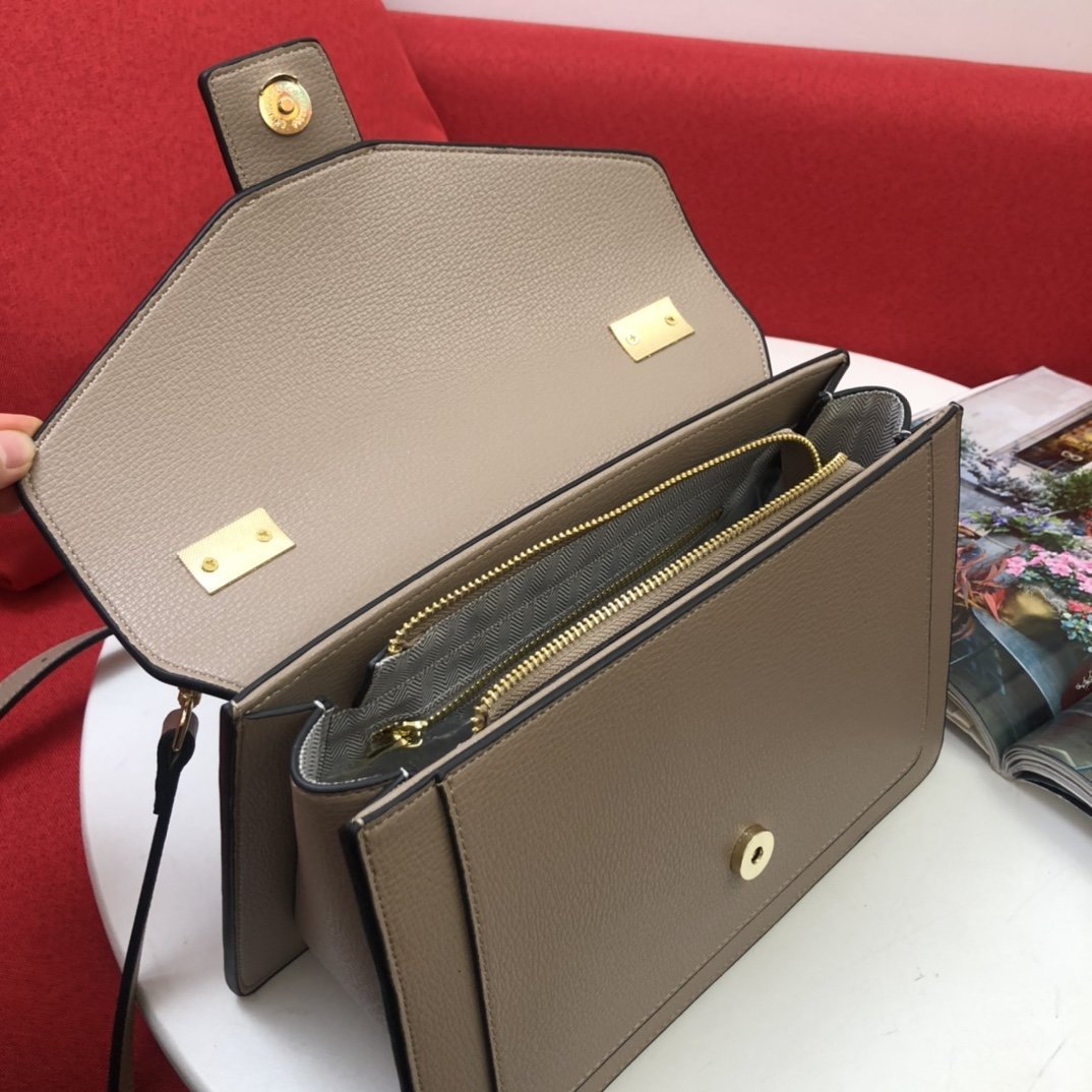 サンローランバッグコピー2021SS新作通販   YSL  サンローランバッグ00049