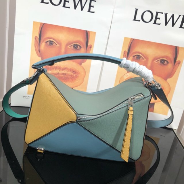 ロエベバッグコピー 定番人気2021新品  Loewe  ロエベバッグ00049