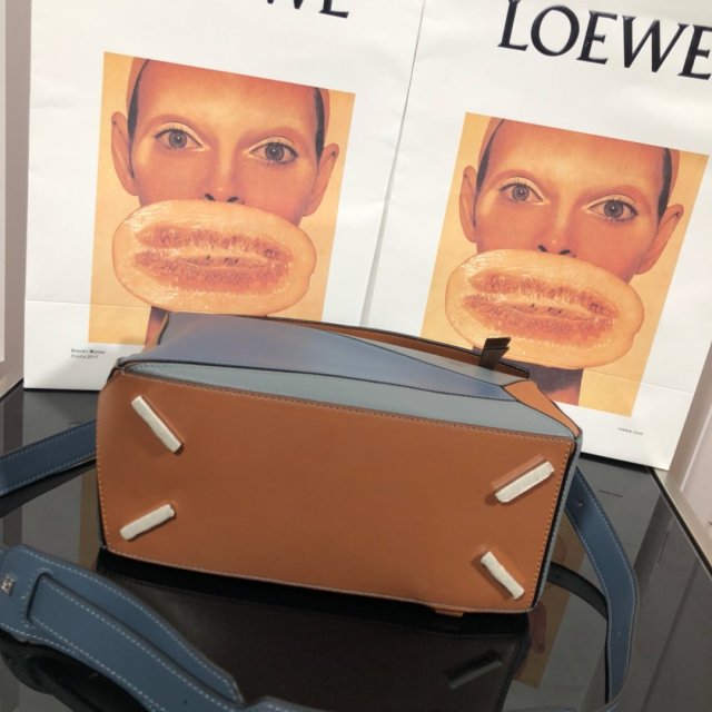 ロエベバッグコピー 定番人気2021新品  Loewe  ロエベバッグ00042