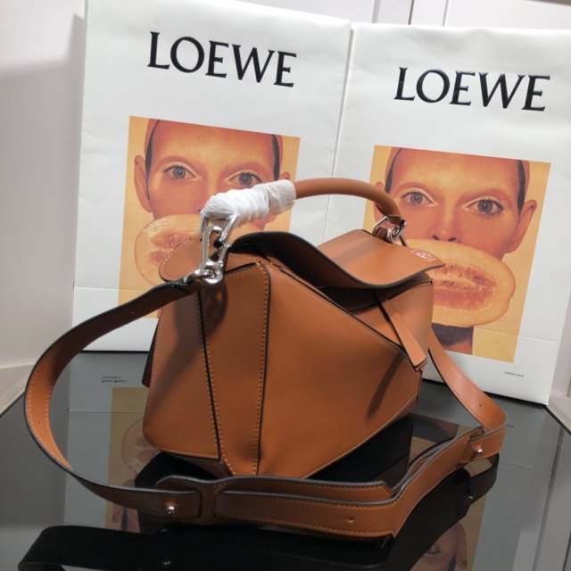 ロエベバッグコピー 定番人気2021新品  Loewe  ロエベバッグ00050