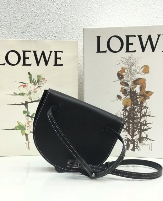 ロエベバッグコピー 大人気2021新品  Loewe  ロエベバッグ00060