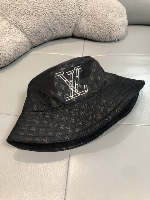 ルイヴィトン帽子コピー 大人気2021新品 Louis Vuitton  ルイヴィトン帽子0059
