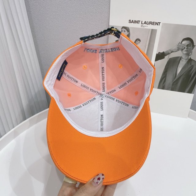 ルイヴィトン帽子コピー 2021新品大人気NO.1  Louis Vuitton  ルイヴィトン帽子0100