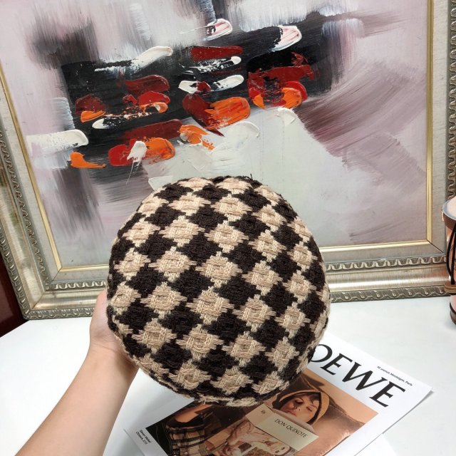 ルイヴィトン帽子コピー 定番人気2021新品 Louis Vuitton  ルイヴィトン帽子0028