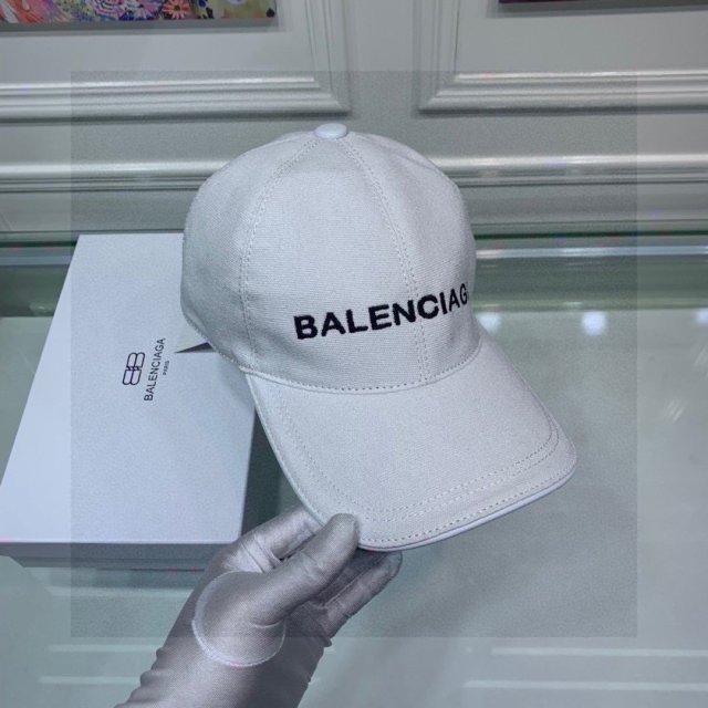 バレンシアガ帽子コピー  2021新品大人気NO.1 BALENCIAGA  バレンシアガ帽子0091