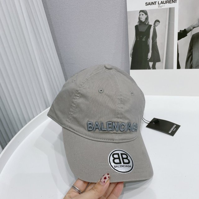 バレンシアガ帽子コピー  2021新品大人気NO.1 BALENCIAGA  バレンシアガ帽子0085