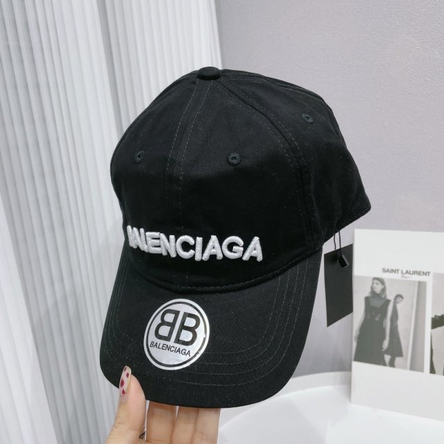 バレンシアガ帽子コピー  2021新品大人気NO.1 BALENCIAGA  バレンシアガ帽子0084