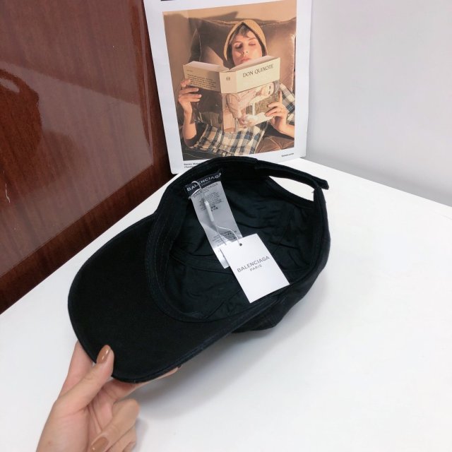 バレンシアガ帽子コピー  2021SS新作通販  BALENCIAGA  バレンシアガ帽子0098