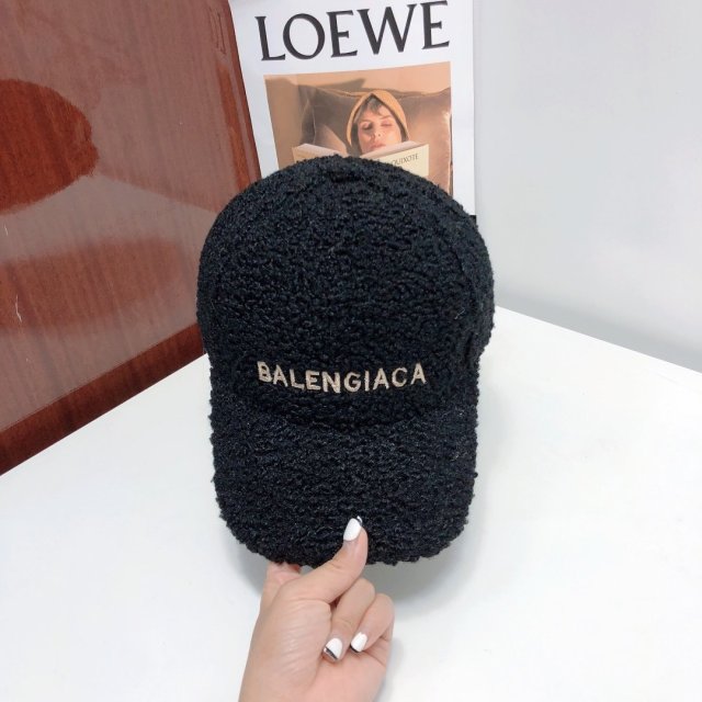 バレンシアガ帽子コピー  2021SS新作通販  BALENCIAGA  バレンシアガ帽子0100