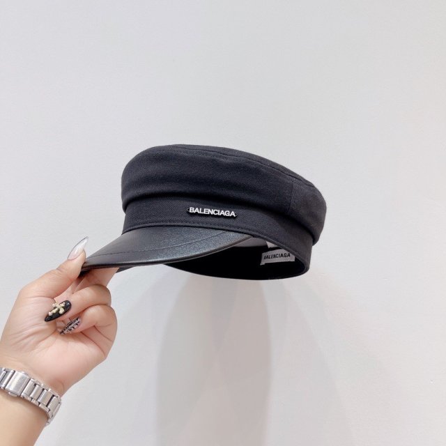 バレンシアガ帽子コピー  定番人気2021新品  BALENCIAGA  バレンシアガ帽子0113