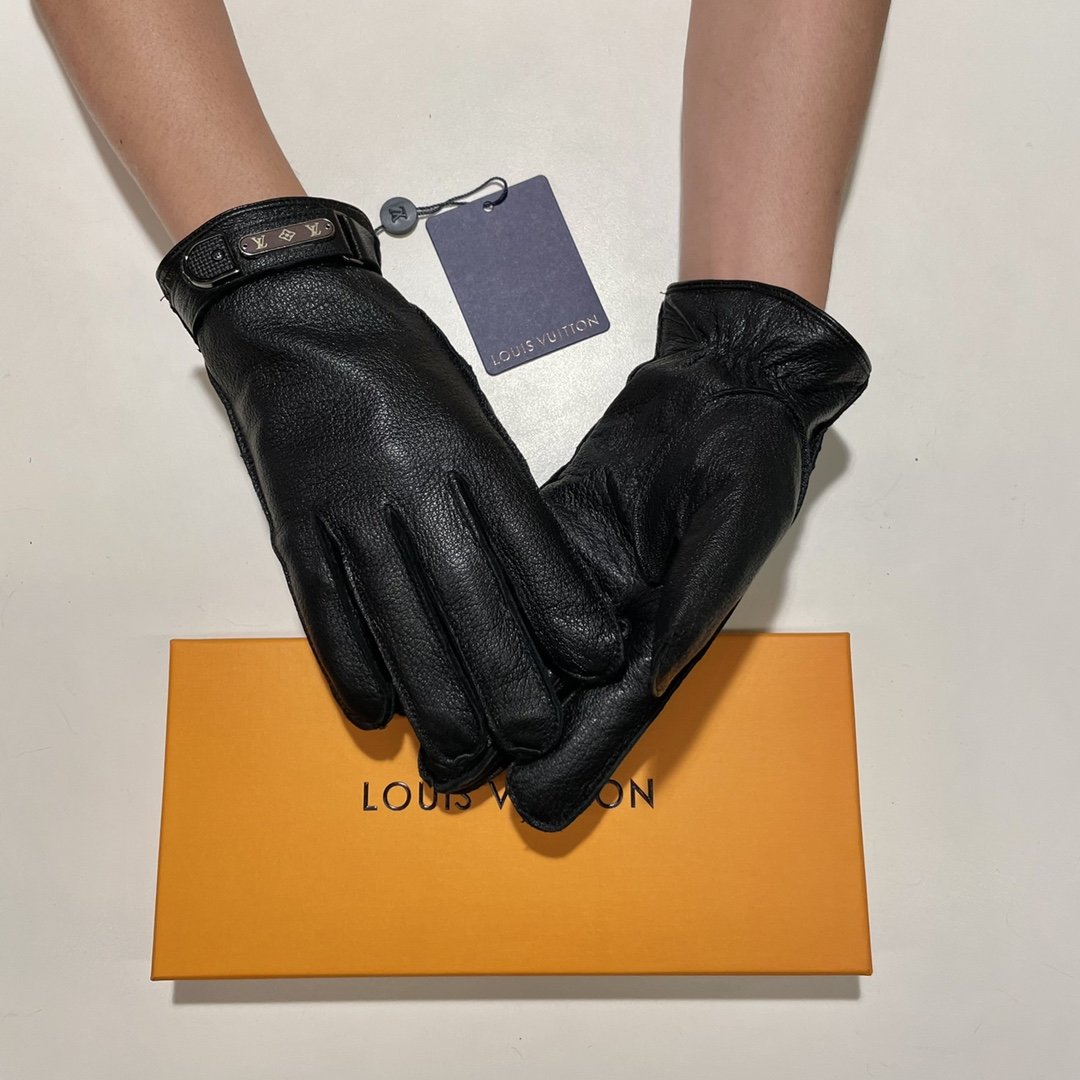 LOUIS VUITTON 黒 ニット手袋 Louis Vuitton(ルイヴィトン) 手袋(レディース) - ブランド通販のBUYMA