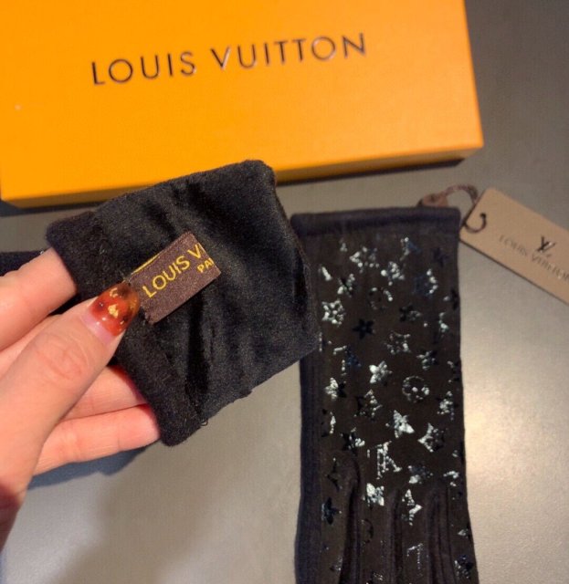ルイヴィトン手袋コピー  定番人気2021新品   Louis Vuitton  ルイヴィトン手袋0004