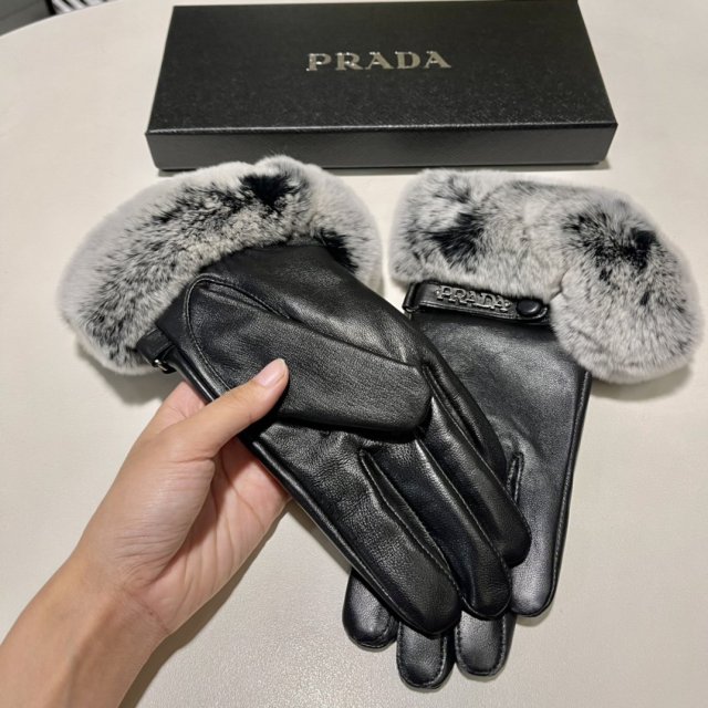 プラダ手袋コピー  定番人気2021新品   PRADA   プラダ手袋0004