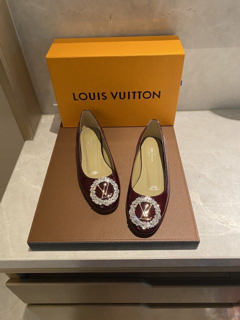 ルイヴィトン靴コピー 2022SS新作通販 Louis Vuitton ルイヴィトン靴0010