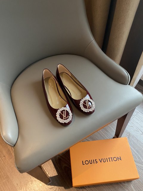 ルイヴィトン靴コピー 2022SS新作通販 Louis Vuitton ルイヴィトン靴0010