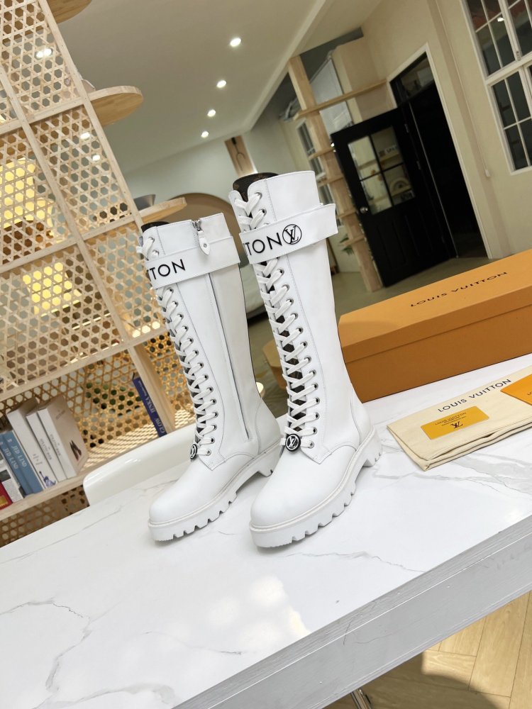 ルイヴィトン靴コピー 定番人気2022新品 Louis Vuitton ルイヴィトン靴0191