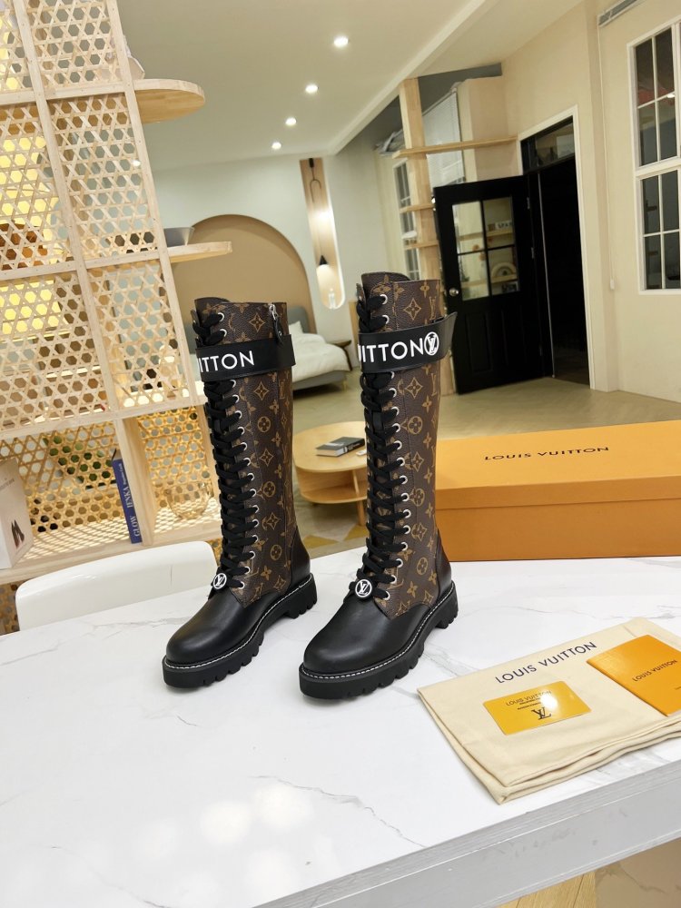 ルイヴィトン靴コピー 定番人気2022新品 Louis Vuitton ルイヴィトン靴0190