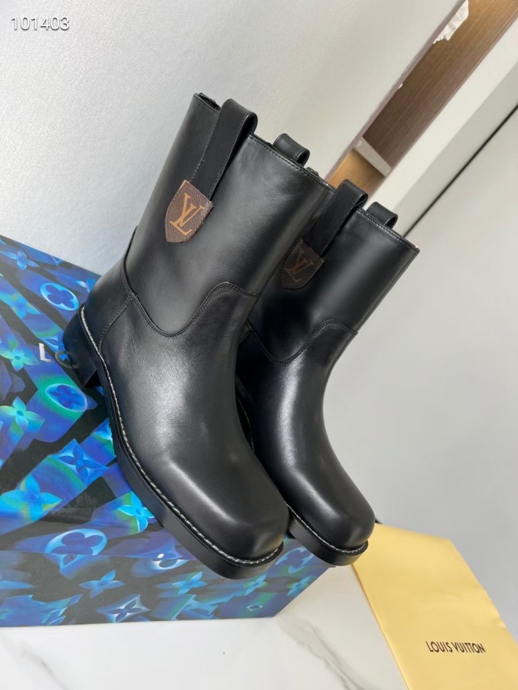 ルイヴィトン靴コピー 大人気2022新品 Louis Vuitton ルイヴィトン靴0190