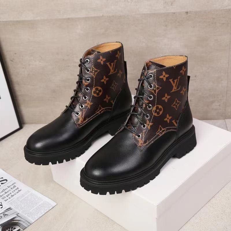 ルイヴィトン靴コピー 2022新品大人気NO.1 Louis Vuitton ルイヴィトン靴0166