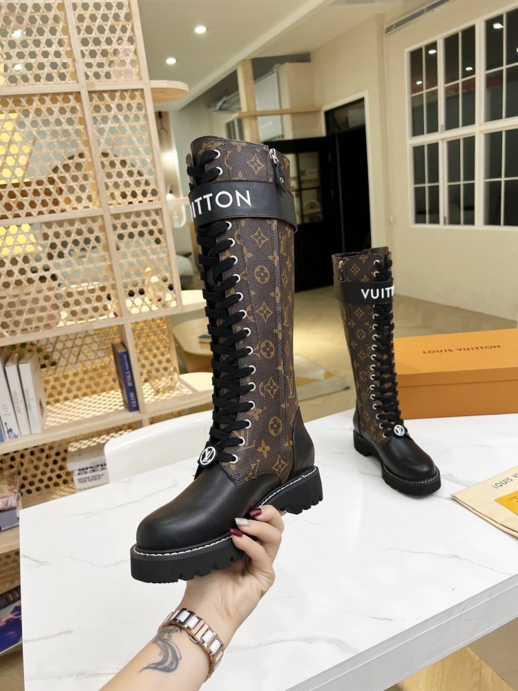 ルイヴィトン靴コピー 定番人気2022新品 Louis Vuitton ルイヴィトン靴0190