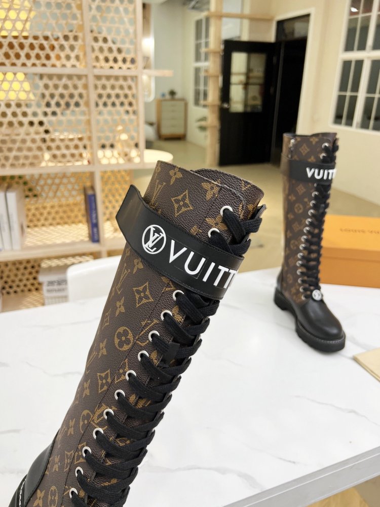 ルイヴィトン靴コピー 定番人気2022新品 Louis Vuitton ルイヴィトン靴0190