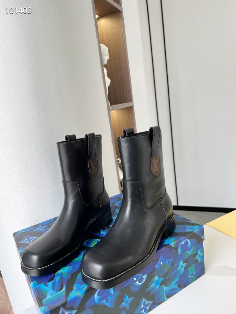 ルイヴィトン靴コピー 大人気2022新品 Louis Vuitton ルイヴィトン靴0190
