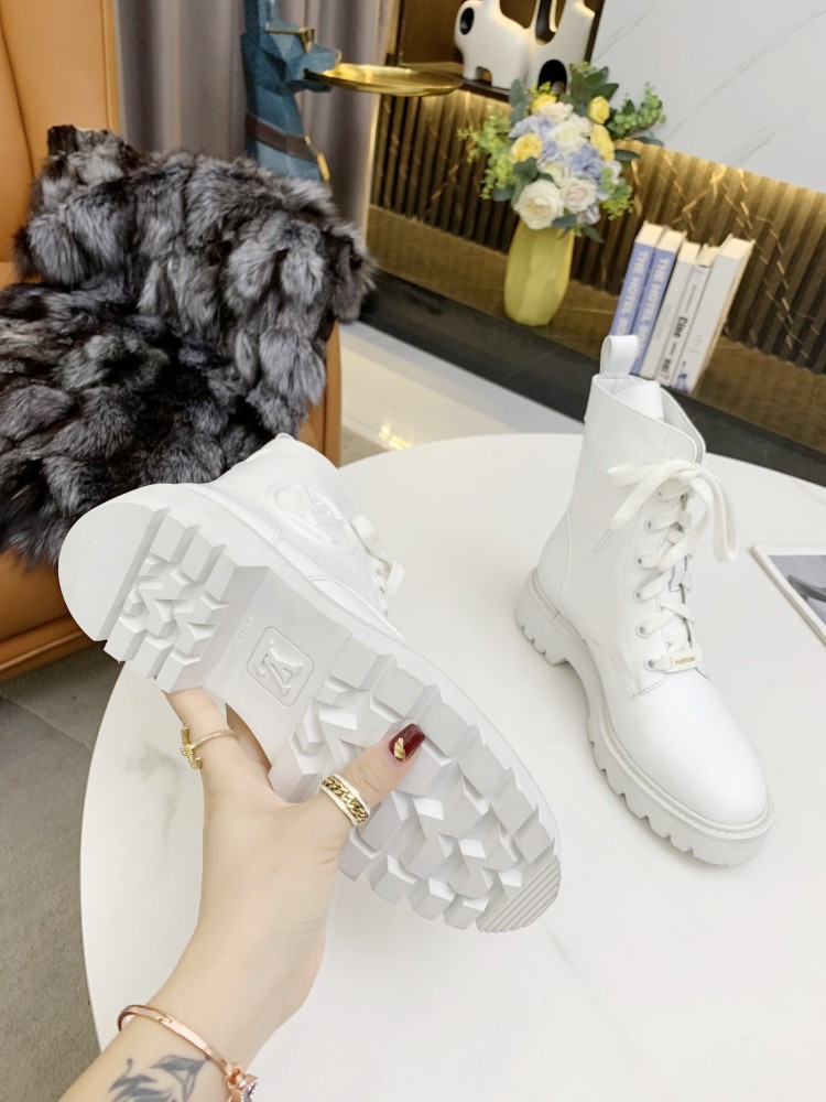 ルイヴィトン靴コピー 大人気2022新品 Louis Vuitton ルイヴィトン靴0179