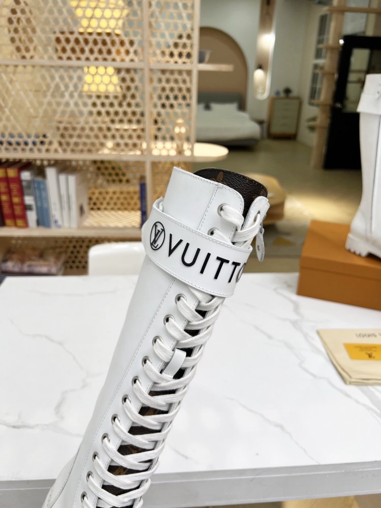 ルイヴィトン靴コピー 定番人気2022新品 Louis Vuitton ルイヴィトン靴0191