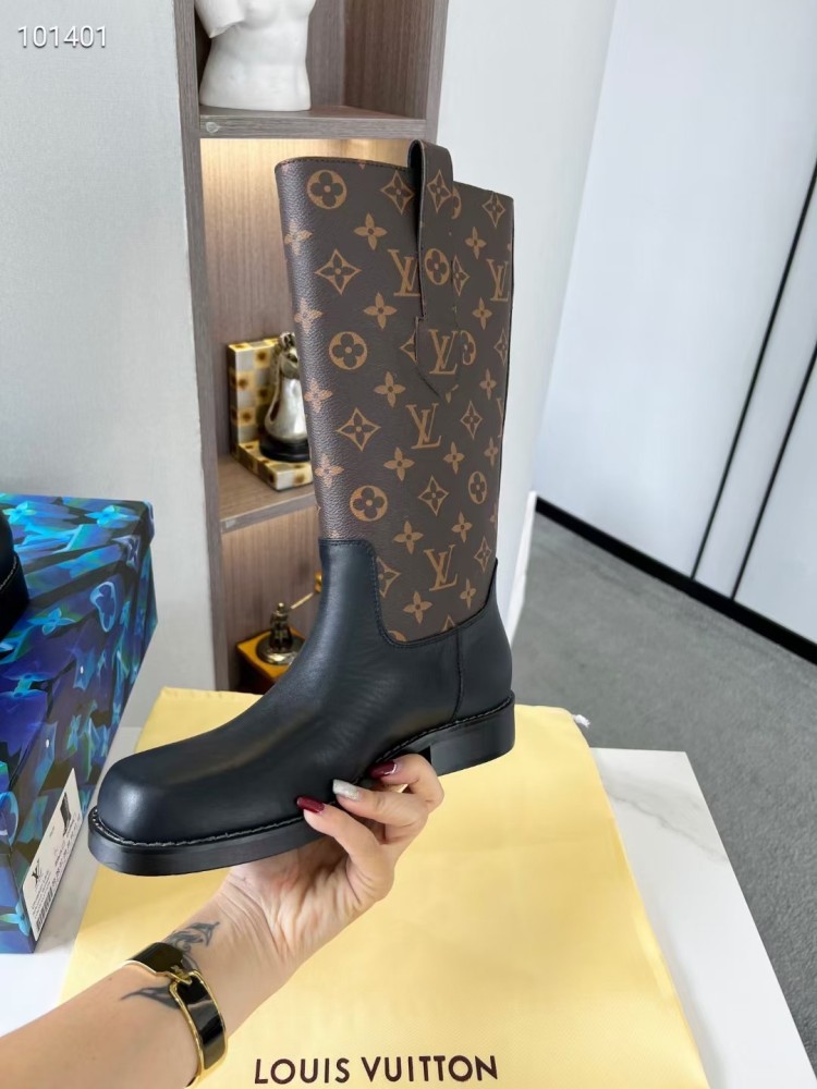 ルイヴィトン靴コピー 大人気2022新品 Louis Vuitton ルイヴィトン靴0186