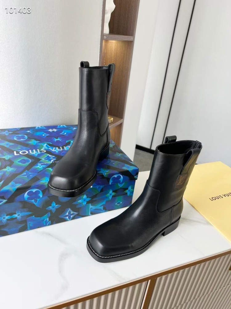 ルイヴィトン靴コピー 大人気2022新品 Louis Vuitton ルイヴィトン靴0190