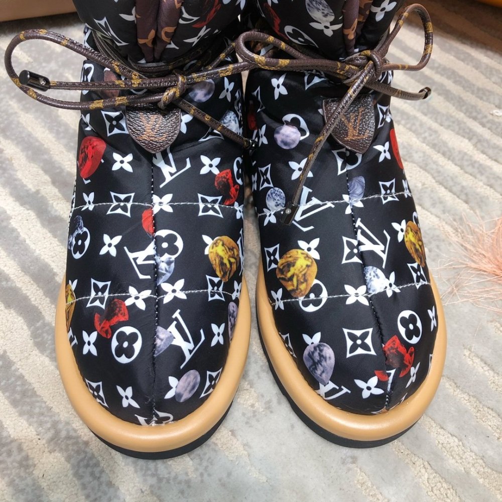 ルイヴィトン靴コピー 2022SS新作通販 Louis Vuitton ルイヴィトン靴0169