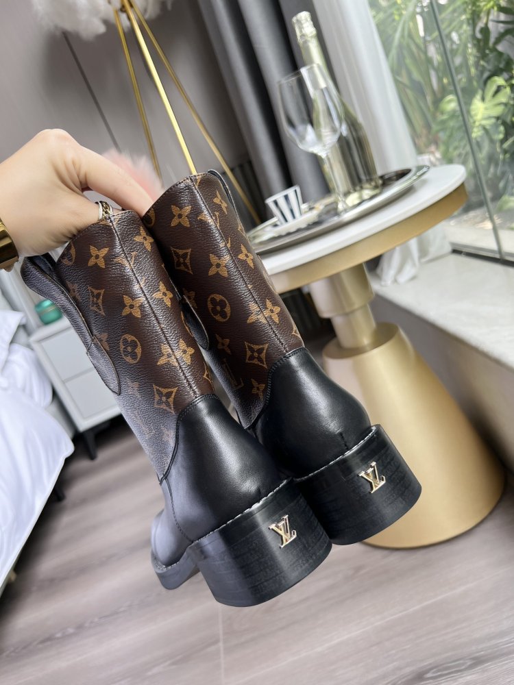 ルイヴィトン靴コピー 大人気2022新品 Louis Vuitton ルイヴィトン靴0184