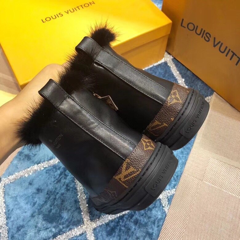 ルイヴィトン靴コピー 大人気2022新品 Louis Vuitton ルイヴィトン靴0180