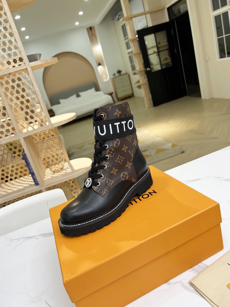 ルイヴィトン靴コピー 大人気2022新品 Louis Vuitton ルイヴィトン靴0176