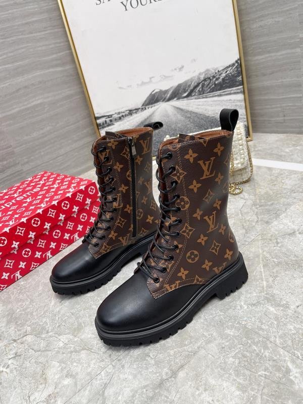 ルイヴィトン靴コピー 2022新品大人気NO.1 Louis Vuitton ルイヴィトン靴0164