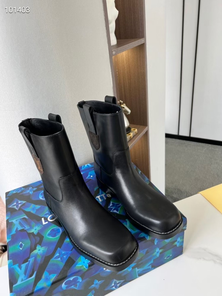 ルイヴィトン靴コピー 大人気2022新品 Louis Vuitton ルイヴィトン靴0190