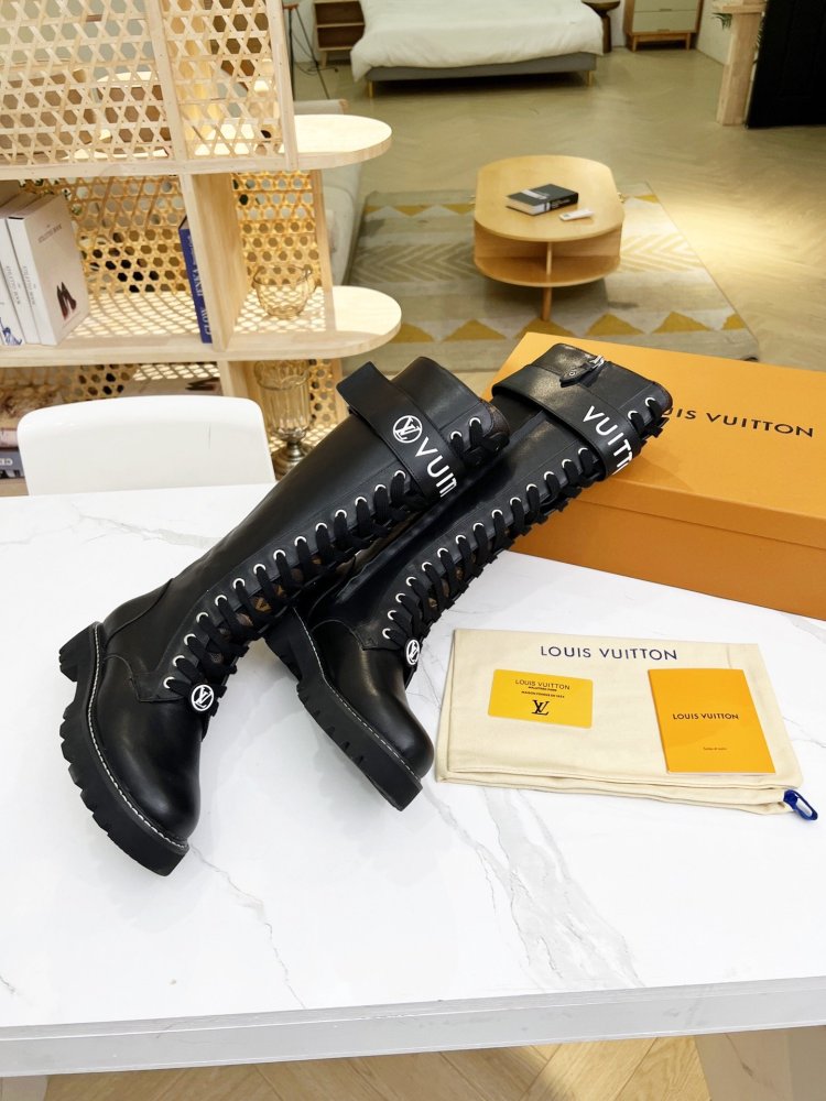 ルイヴィトン靴コピー 定番人気2022新品 Louis Vuitton ルイヴィトン靴0192