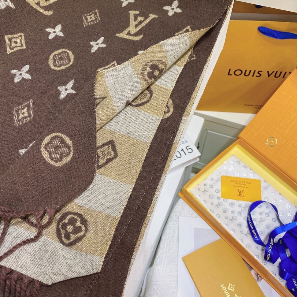 ルイヴィトンマフラーコピー 定番人気2022新品 Louis Vuitton ルイヴィトンマフラー0038